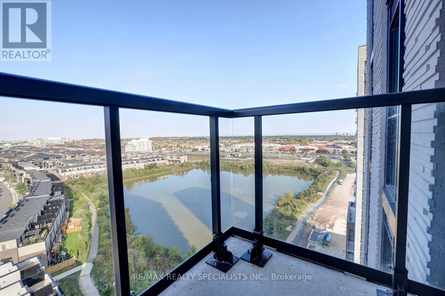 1308 - 3079 TRAFALGAR ROAD