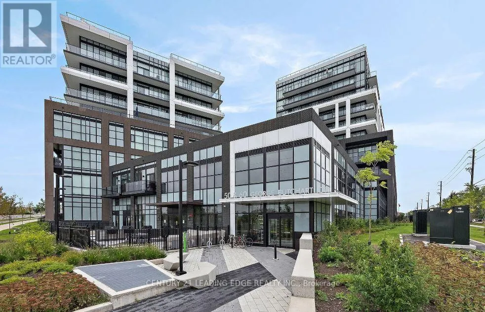 402 - 50 GEORGE BUTCHART DRIVE