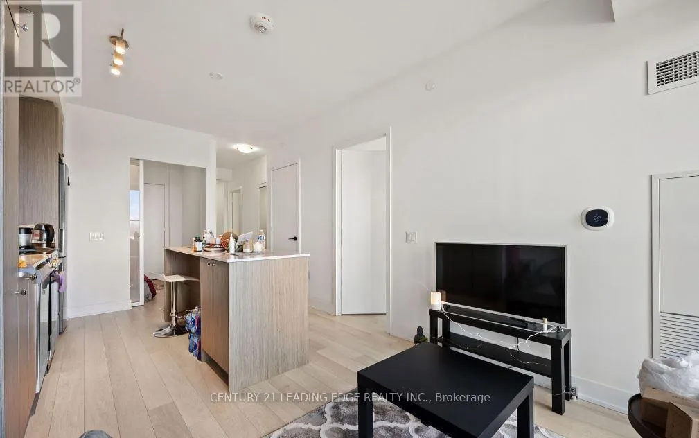 402 - 50 GEORGE BUTCHART DRIVE