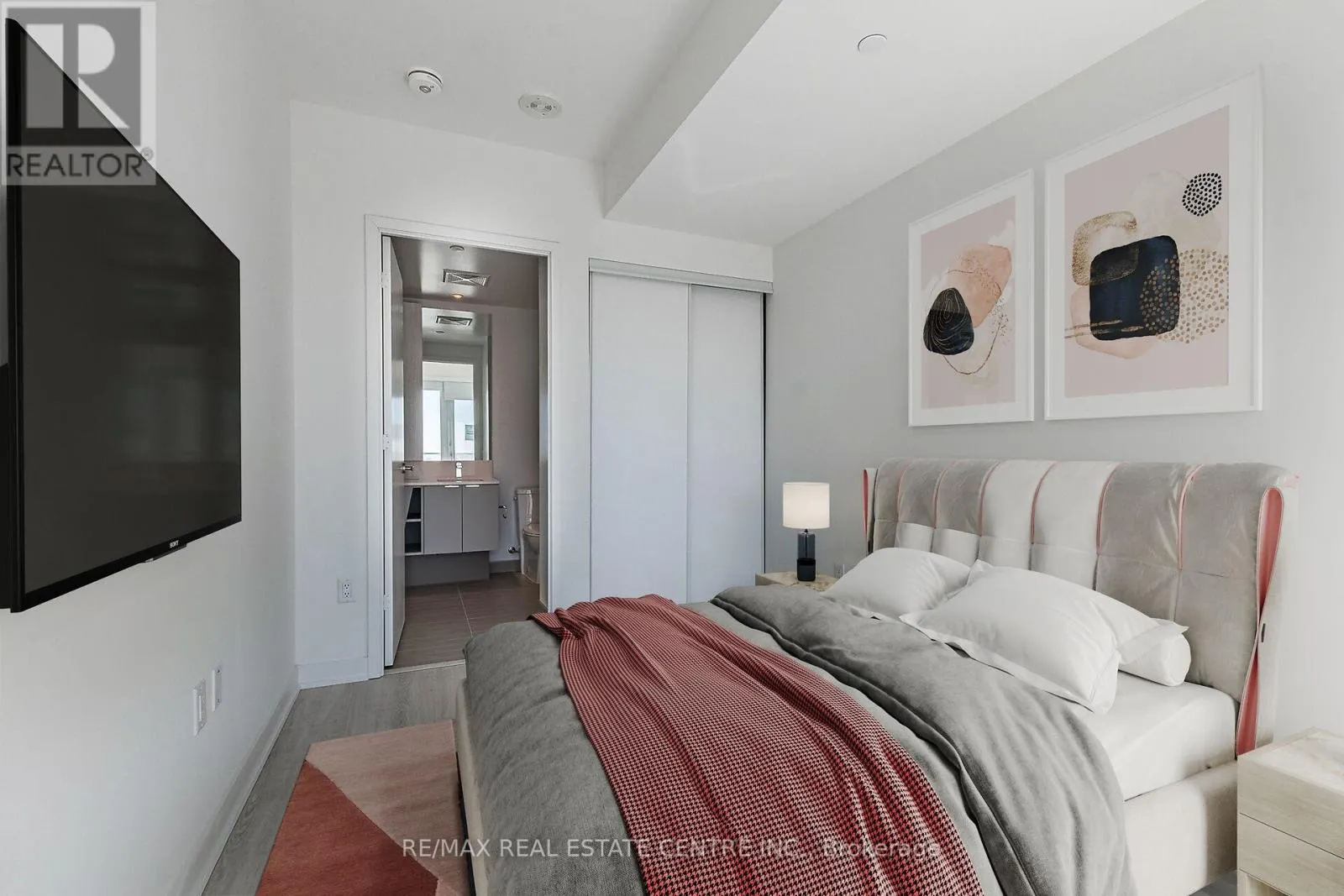 1407 - 3883 QUARTZ ROAD