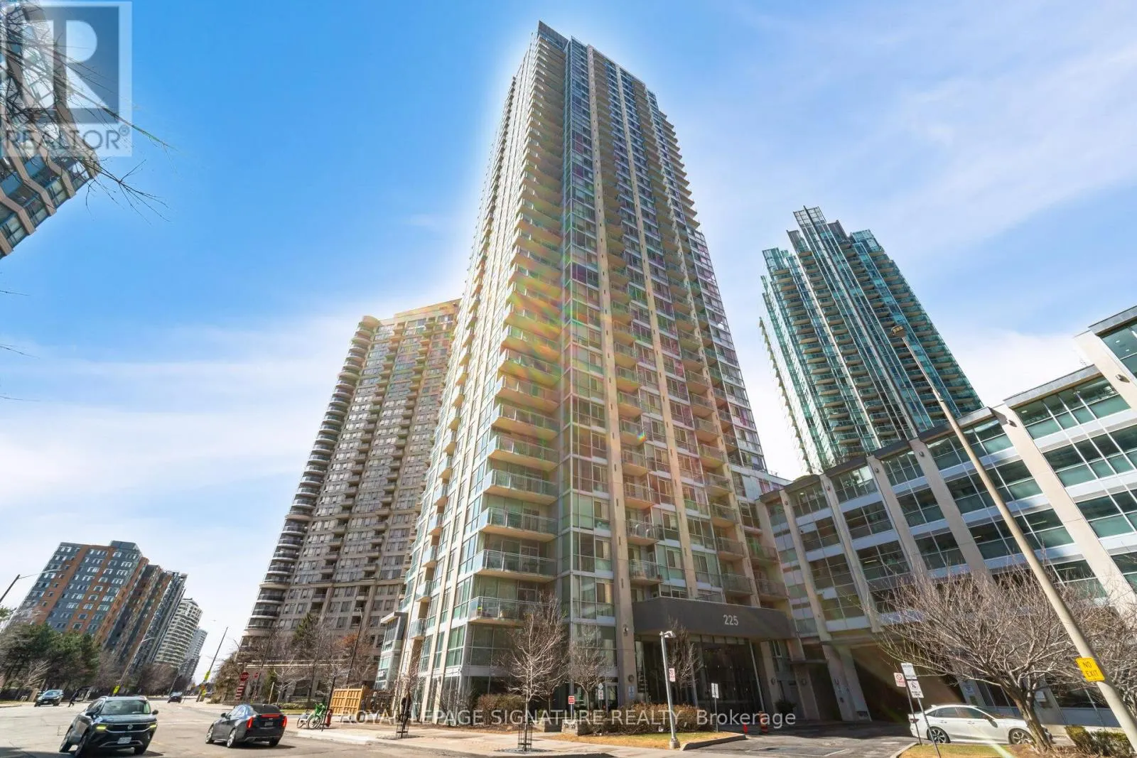 1810 - 225 WEBB DRIVE