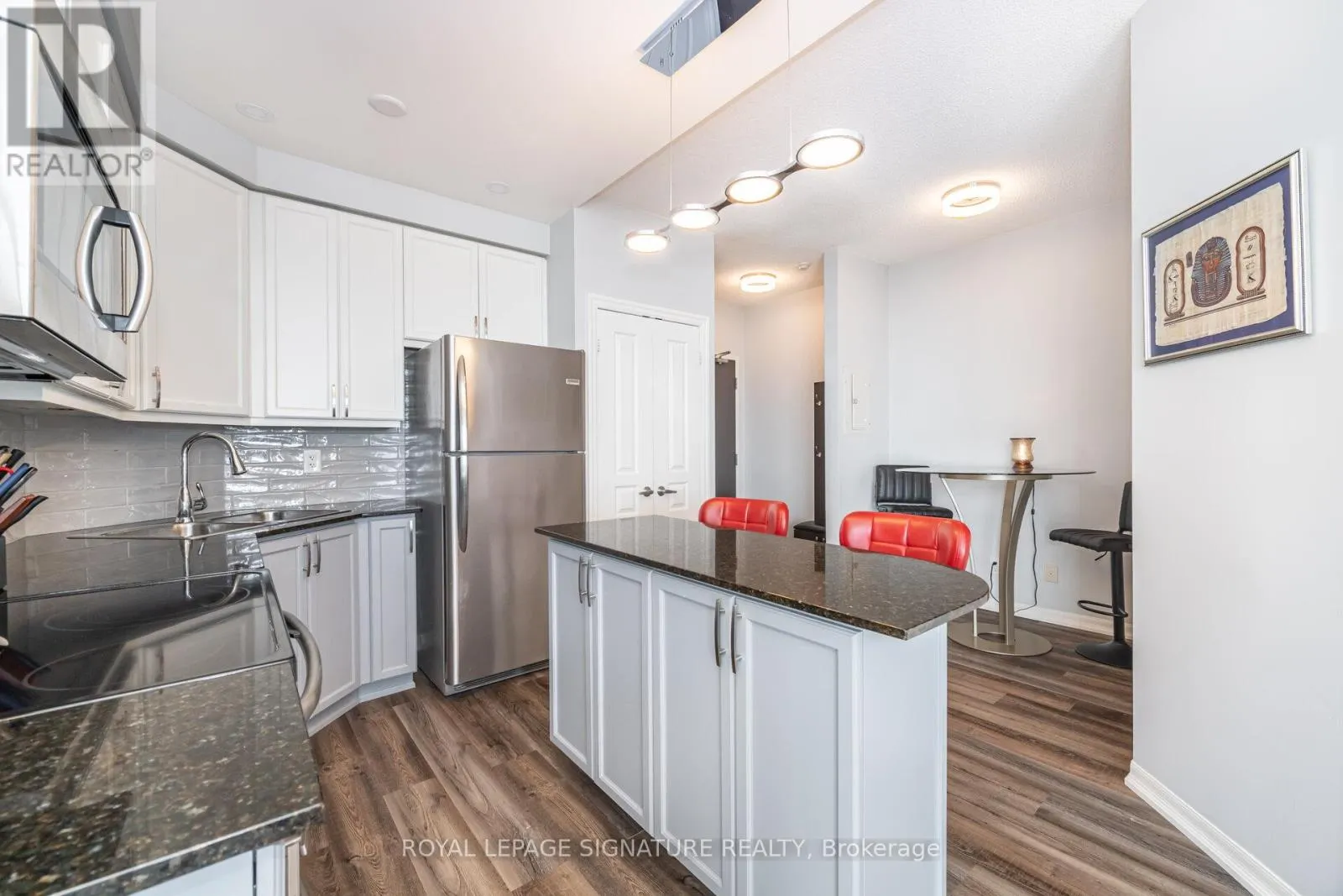 1810 - 225 WEBB DRIVE