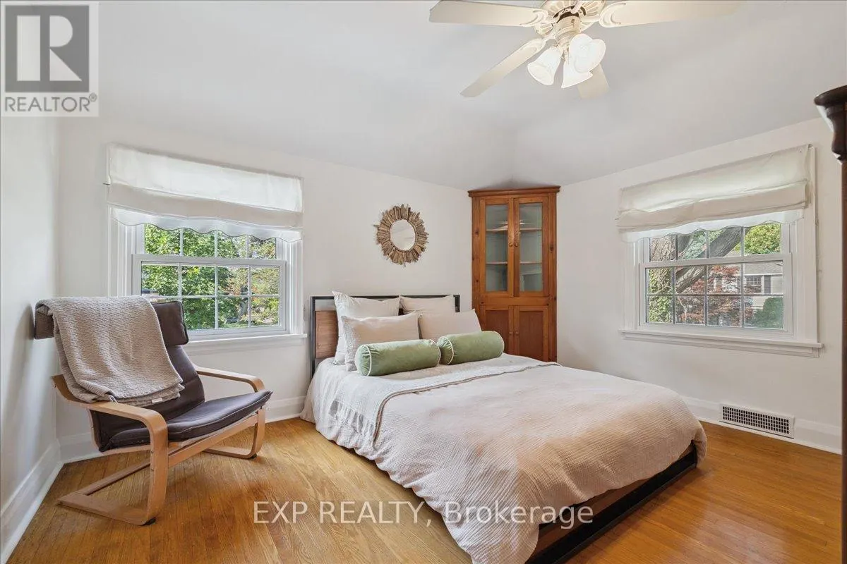 2058 EMERALD CRESCENT
