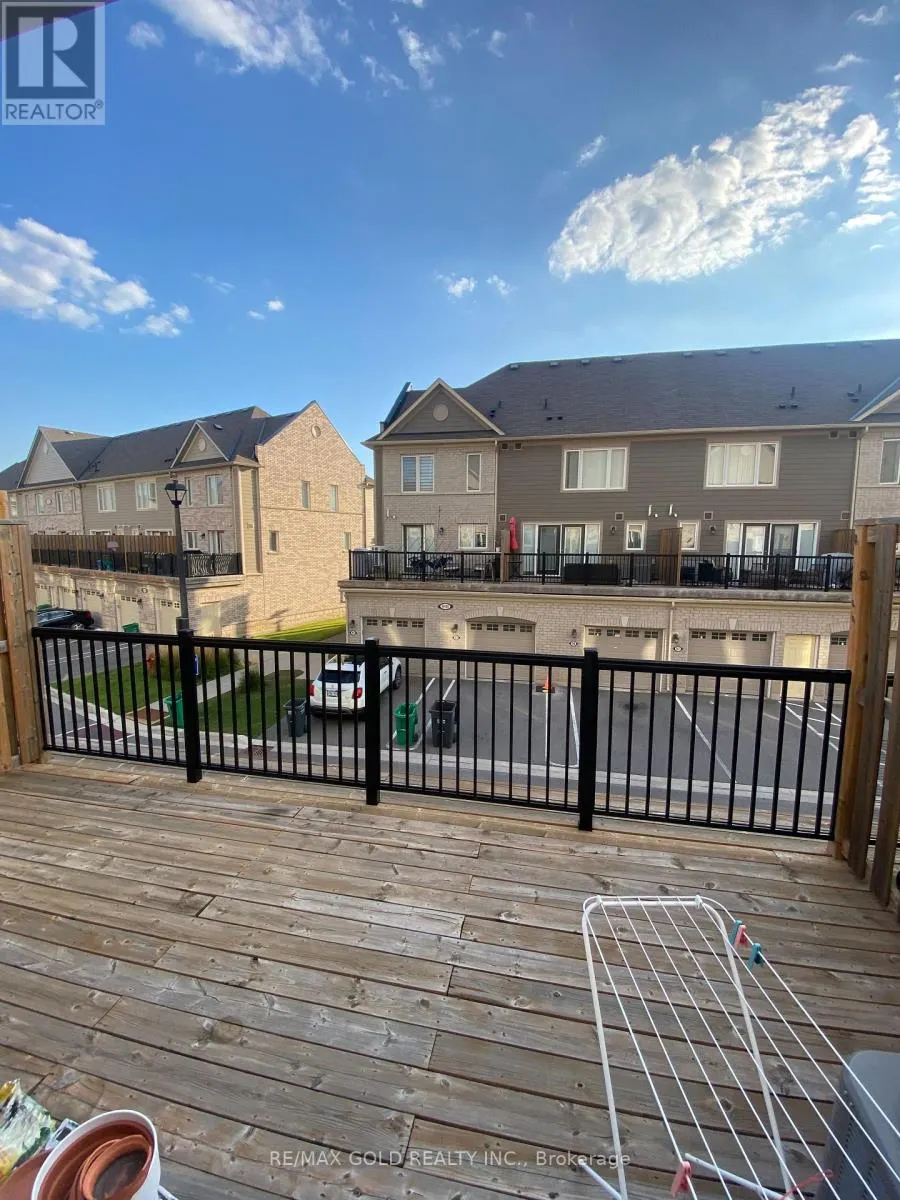 137 - 1 BECKENROSE COURT