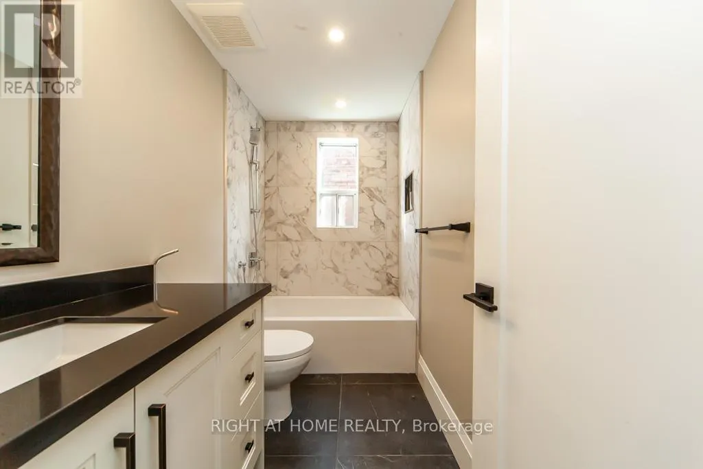 UPPER - 3328 DUNDAS STREET W