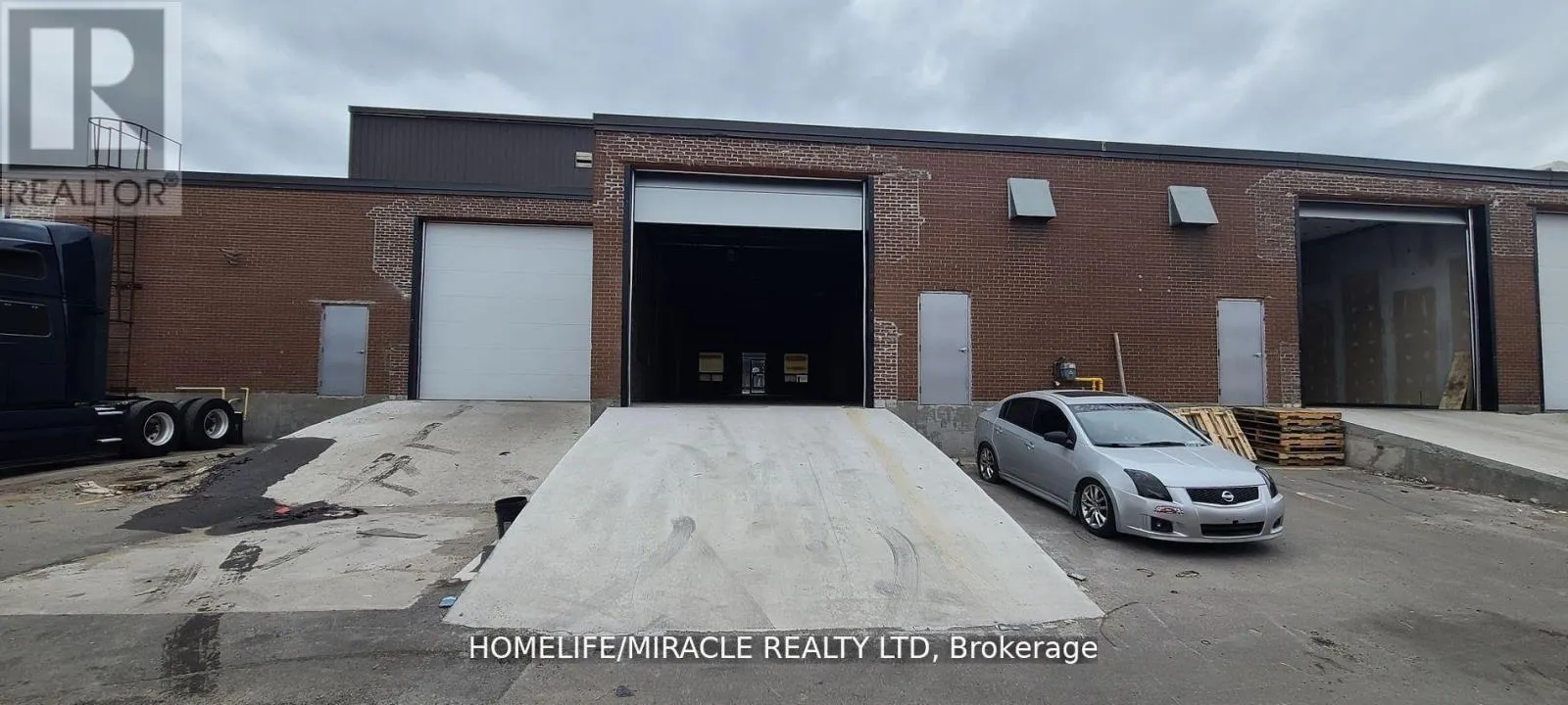 16 - 7517 BREN ROAD