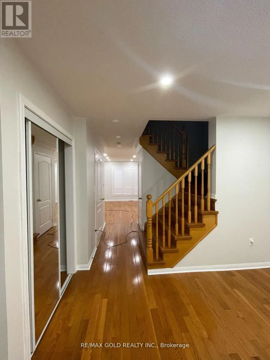 653 HAMILTON CRESCENT