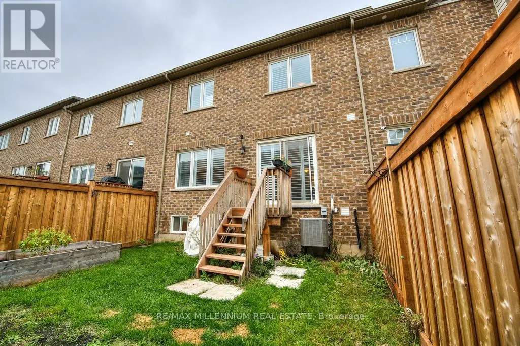 312 GILLETT POINT