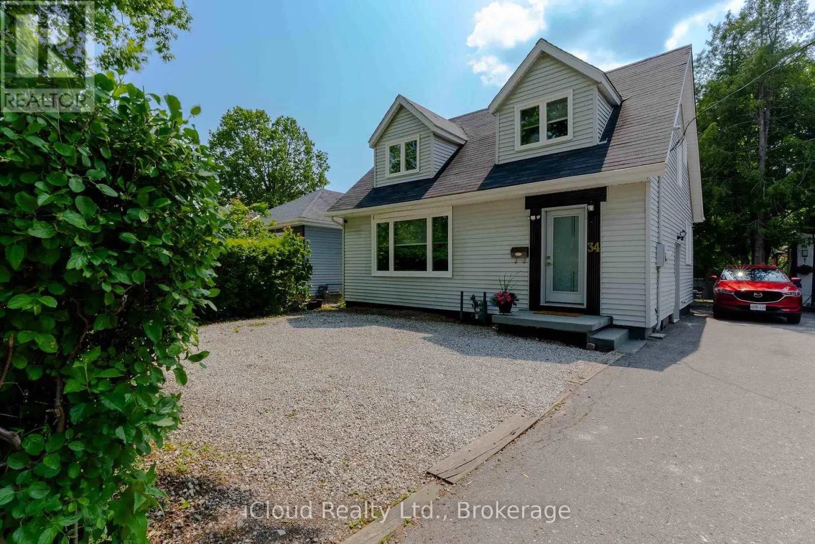 34 MERCER DRIVE
