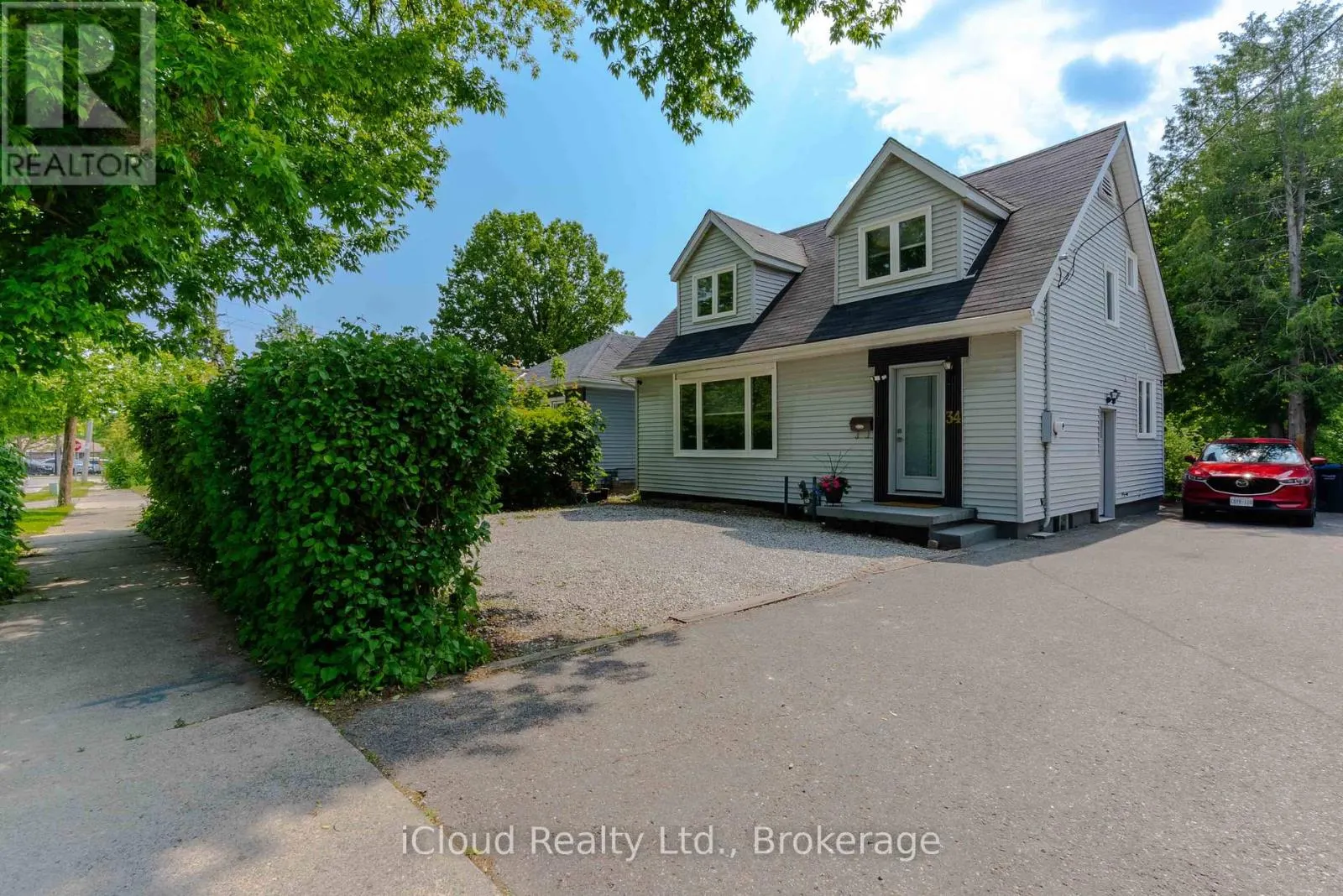 34 MERCER DRIVE
