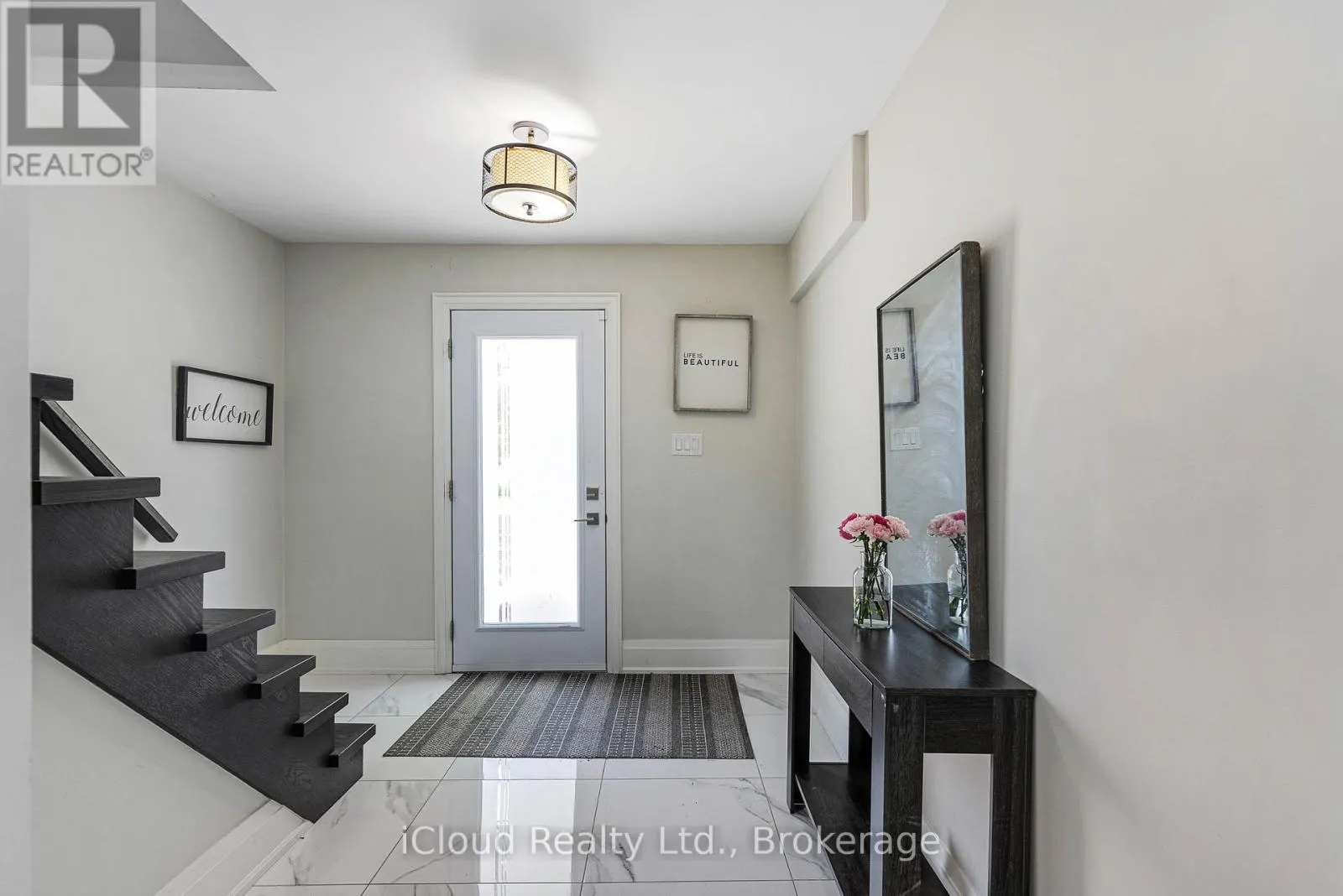 34 MERCER DRIVE