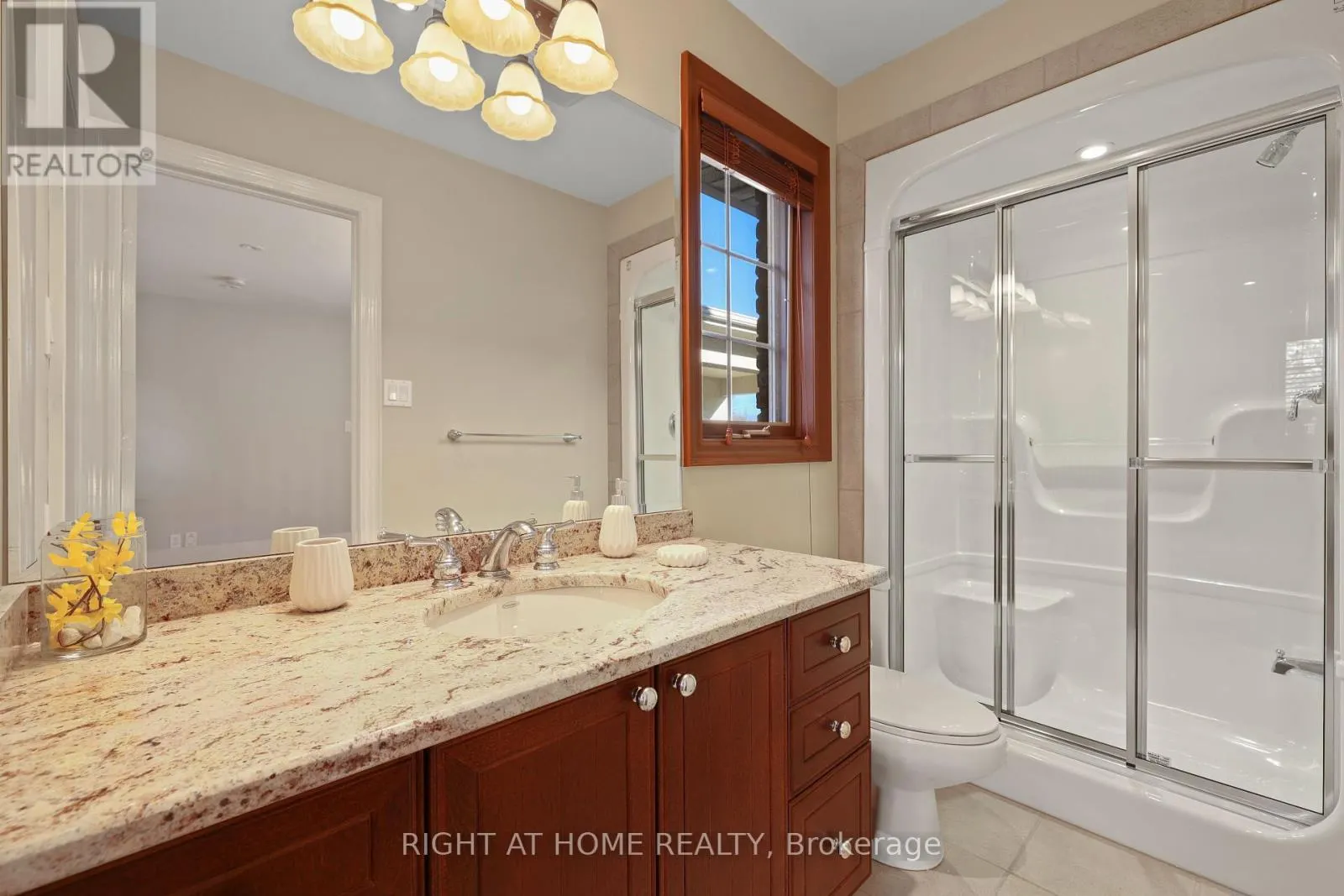 3227 LAKESHORE ROAD