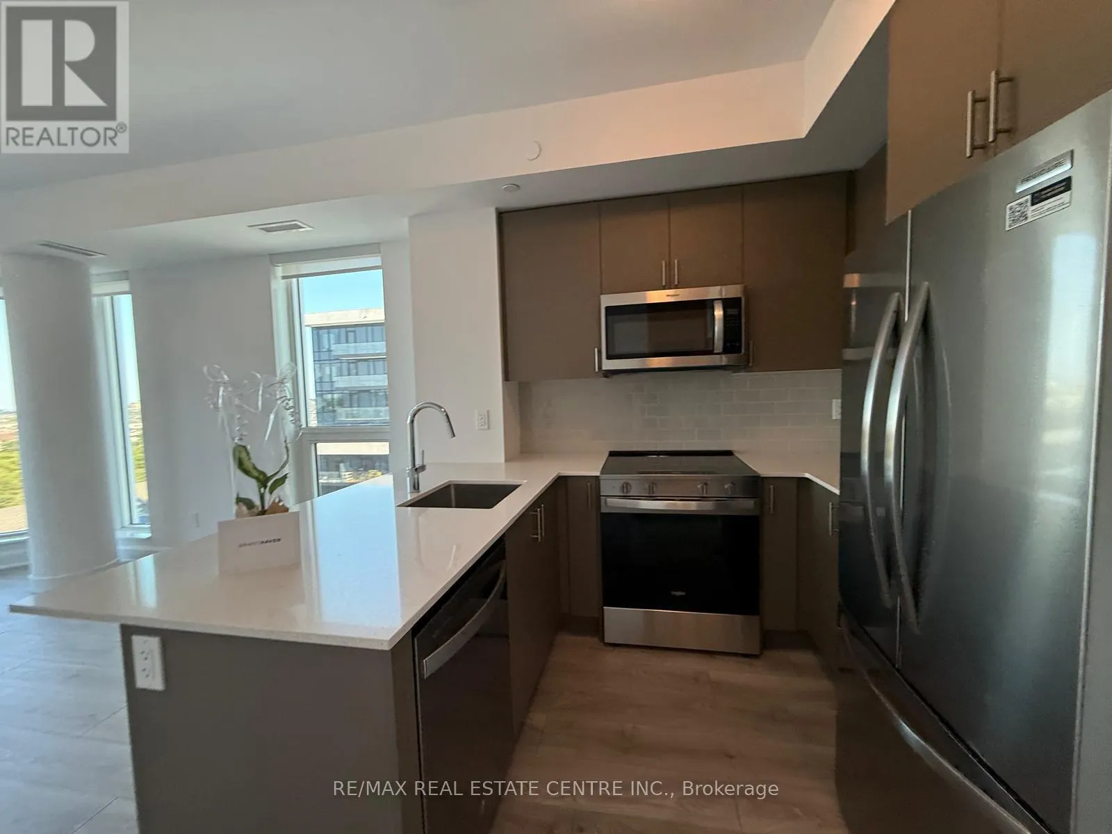 1003 - 3240 WILLIAM COLTSON AVENUE