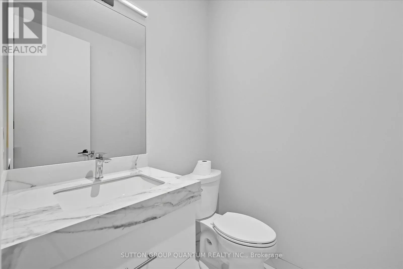 409 - 123 MAURICE DRIVE