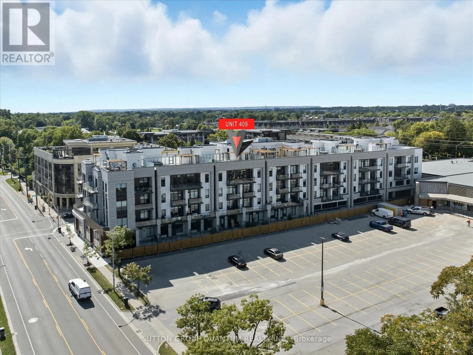 409 - 123 MAURICE DRIVE