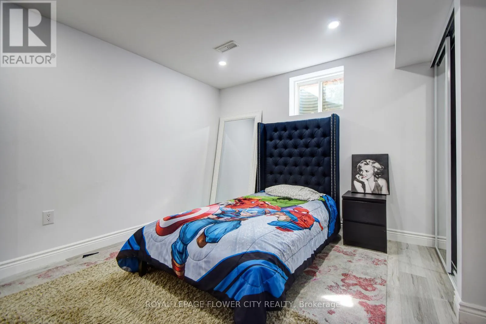 25 PADBURY TRAIL