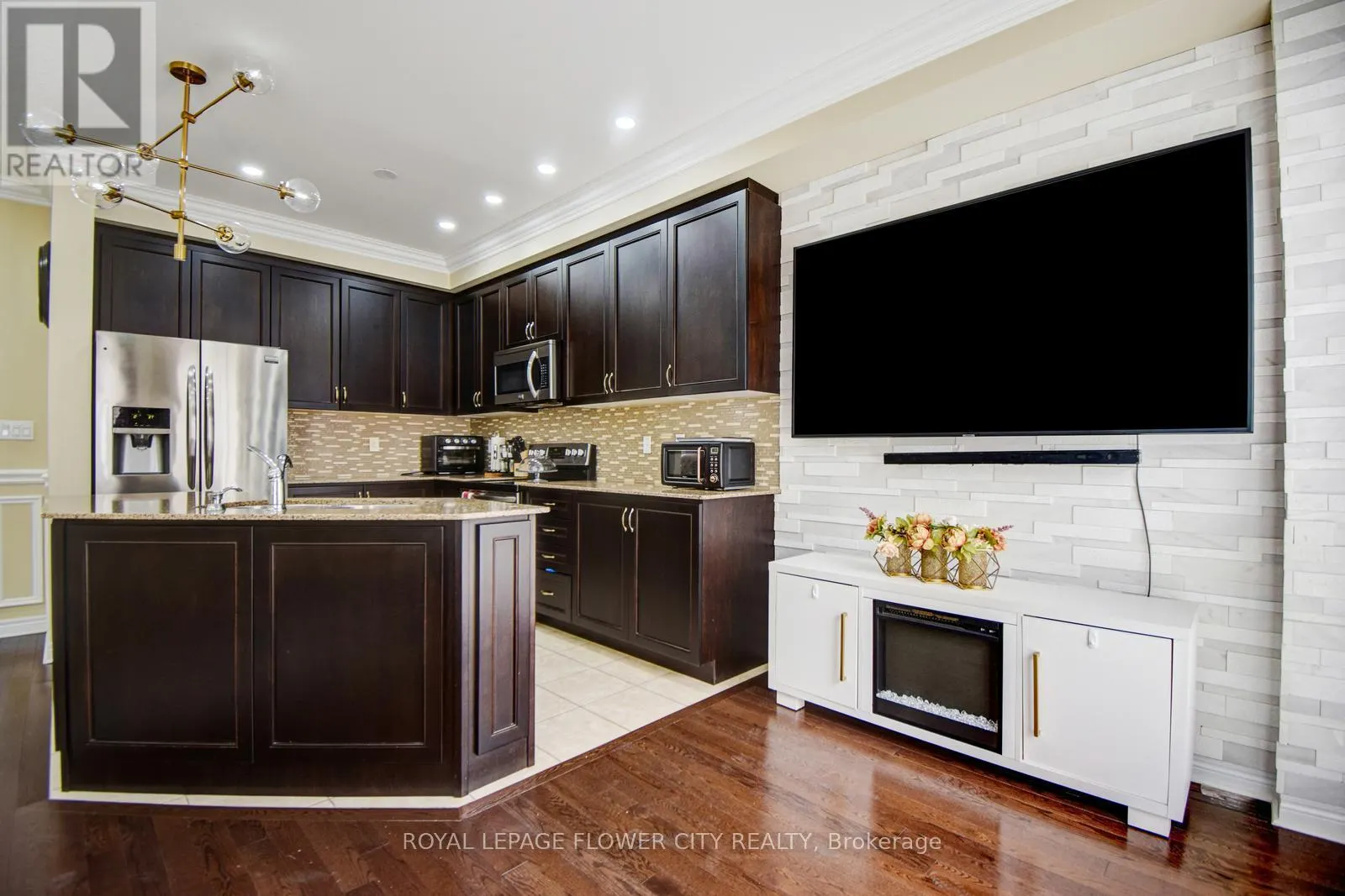 25 PADBURY TRAIL