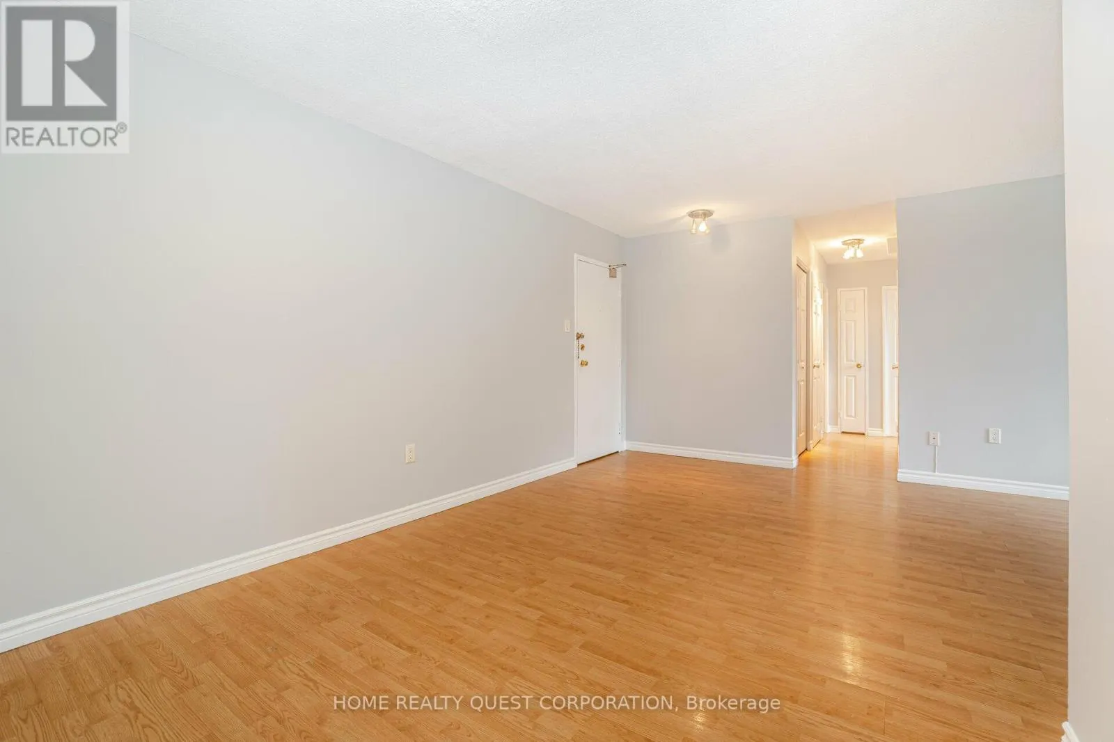 304 - 966 INVERHOUSE DRIVE