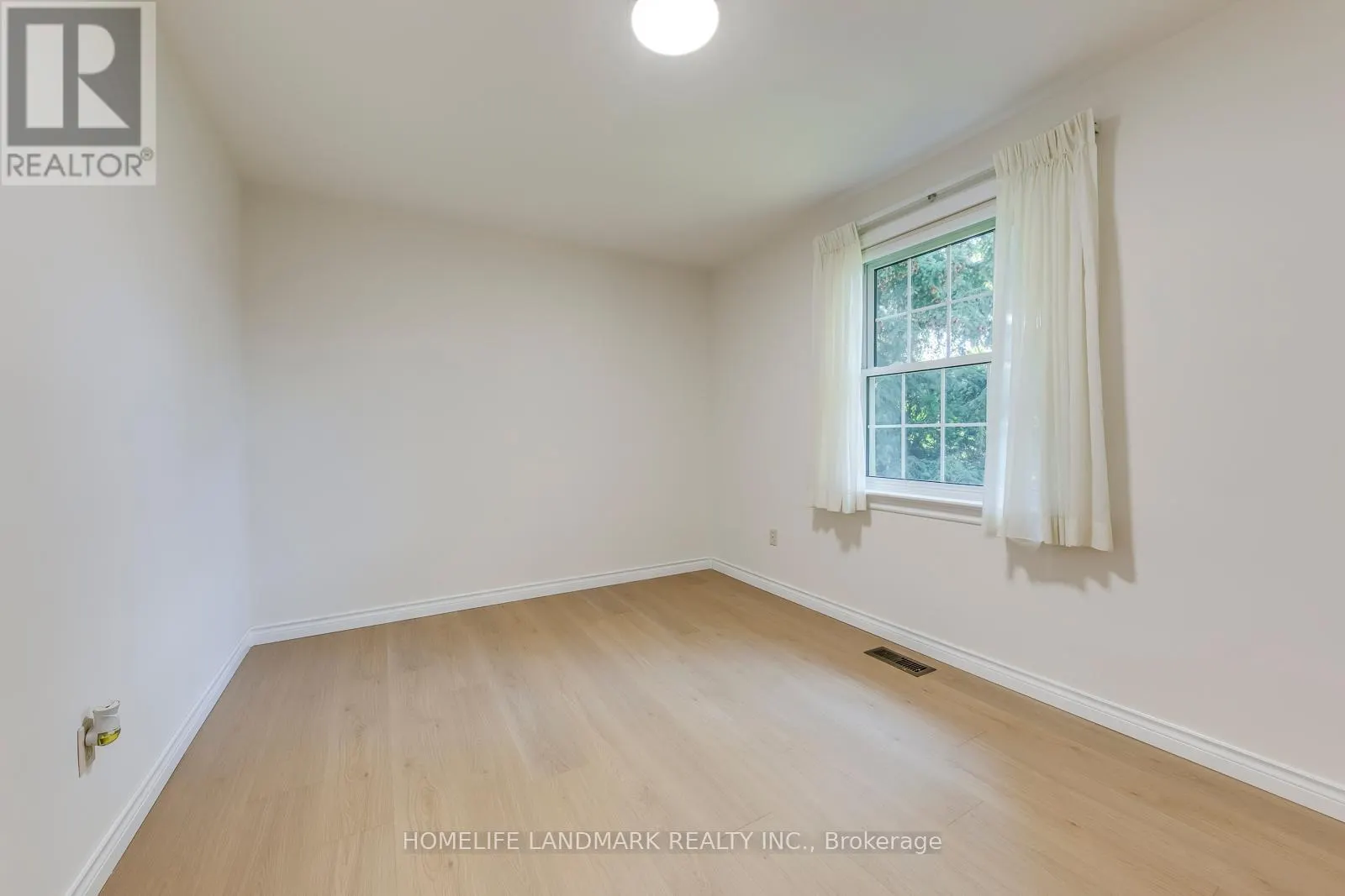 438 SANDMERE PLACE