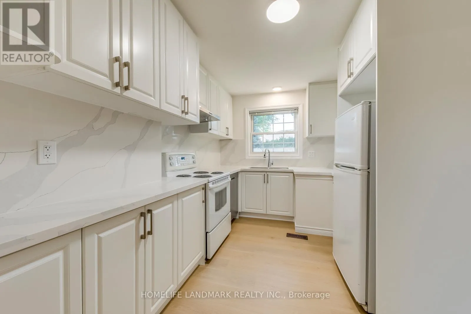 438 SANDMERE PLACE