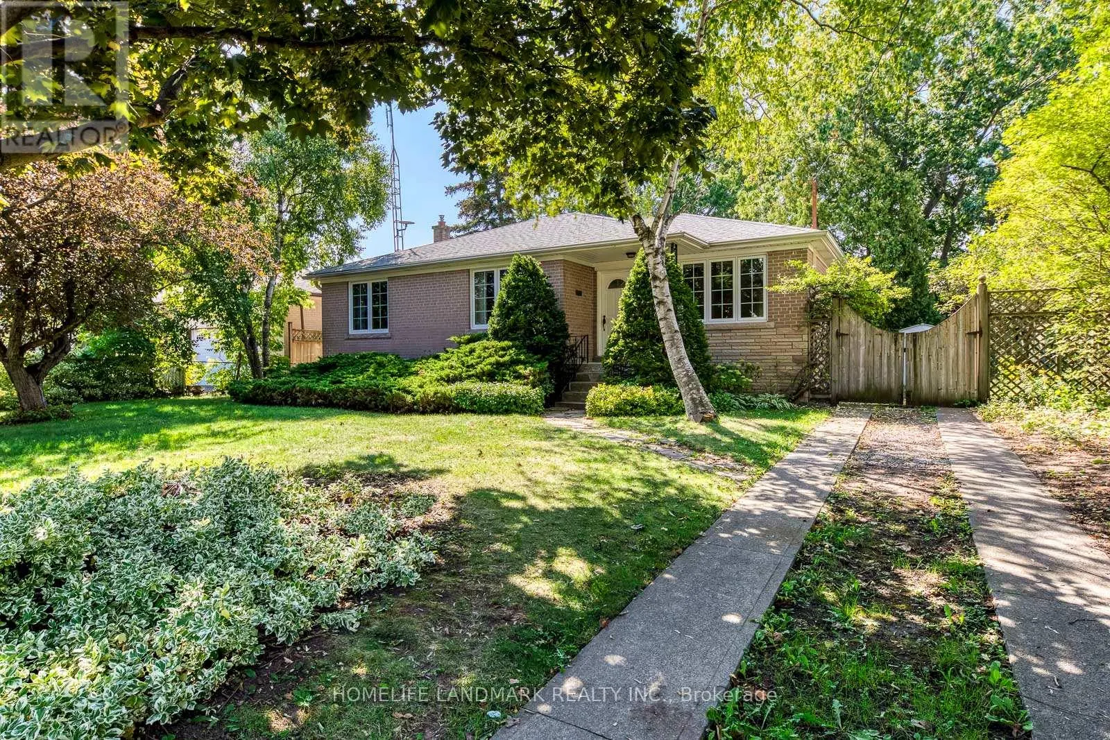 438 SANDMERE PLACE