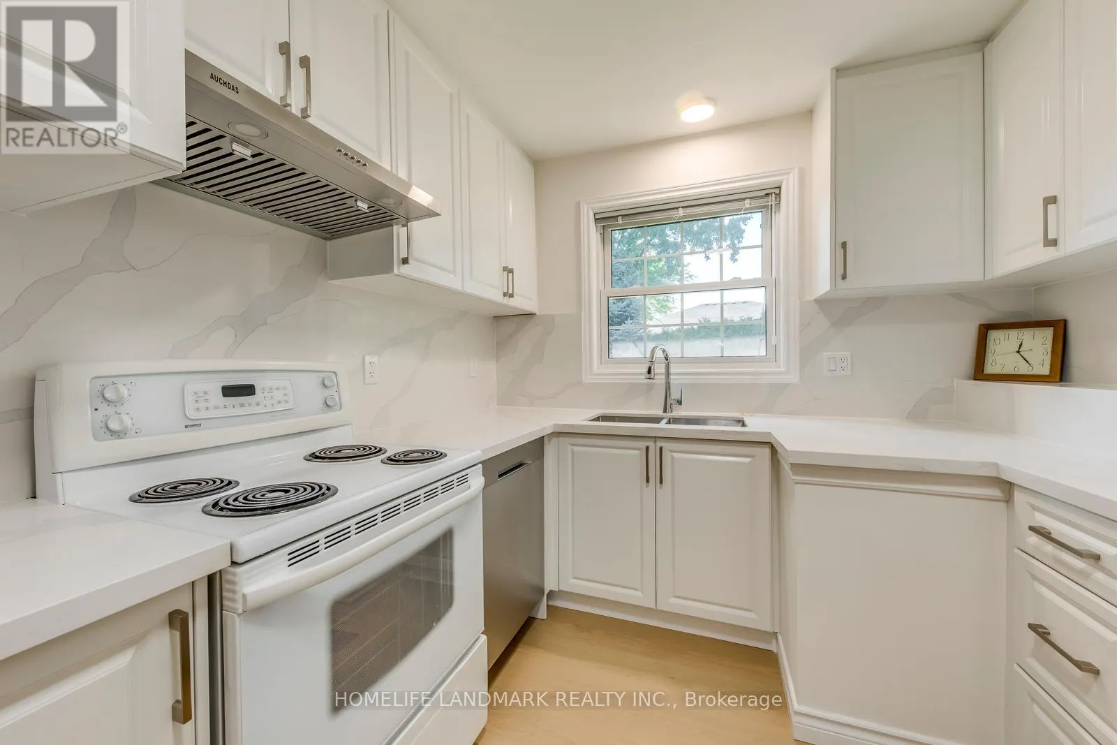 438 SANDMERE PLACE