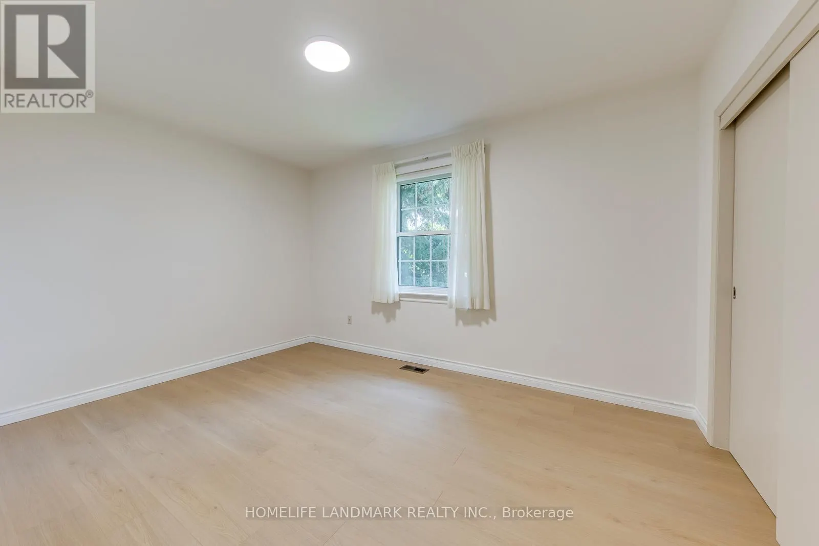 438 SANDMERE PLACE
