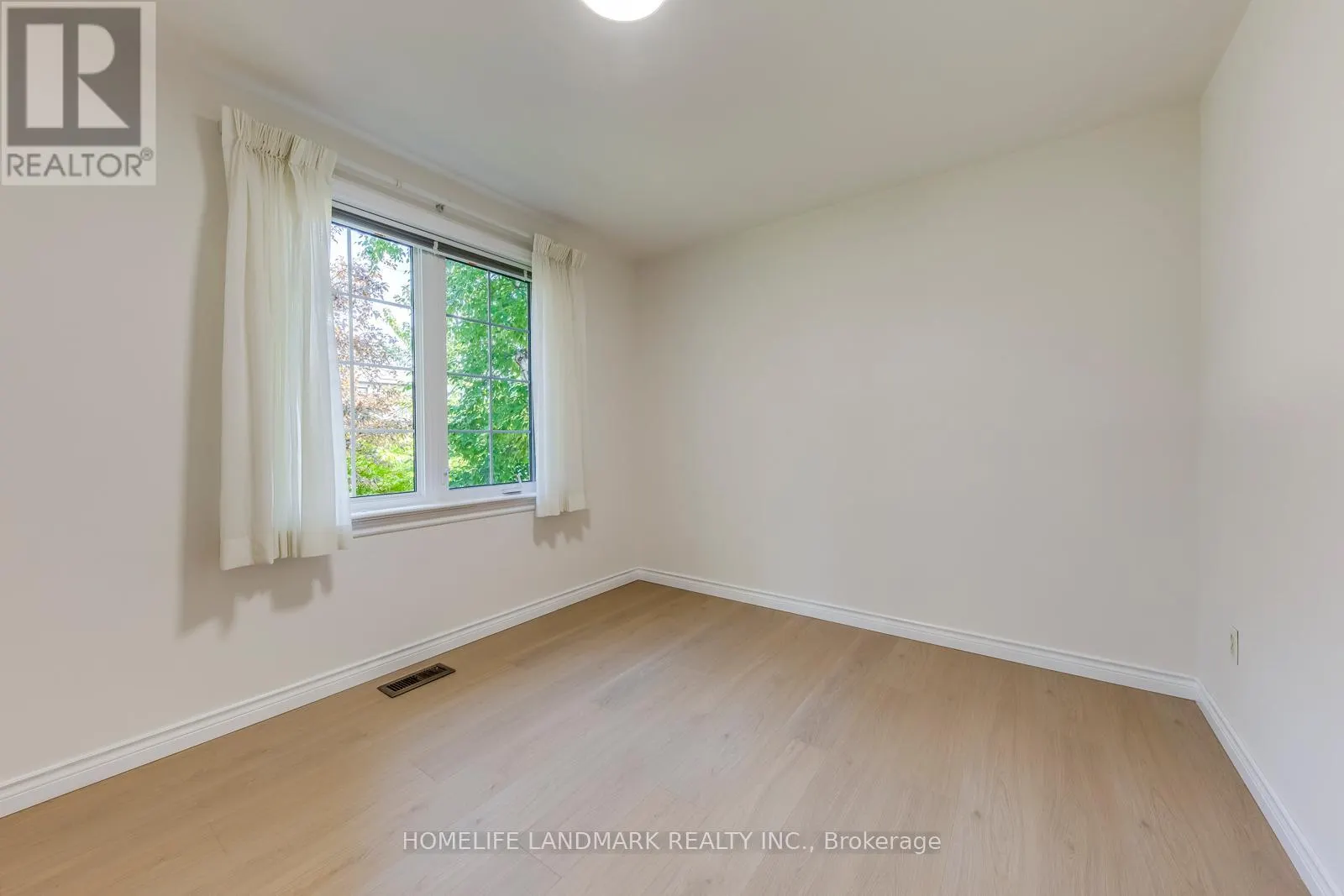 438 SANDMERE PLACE