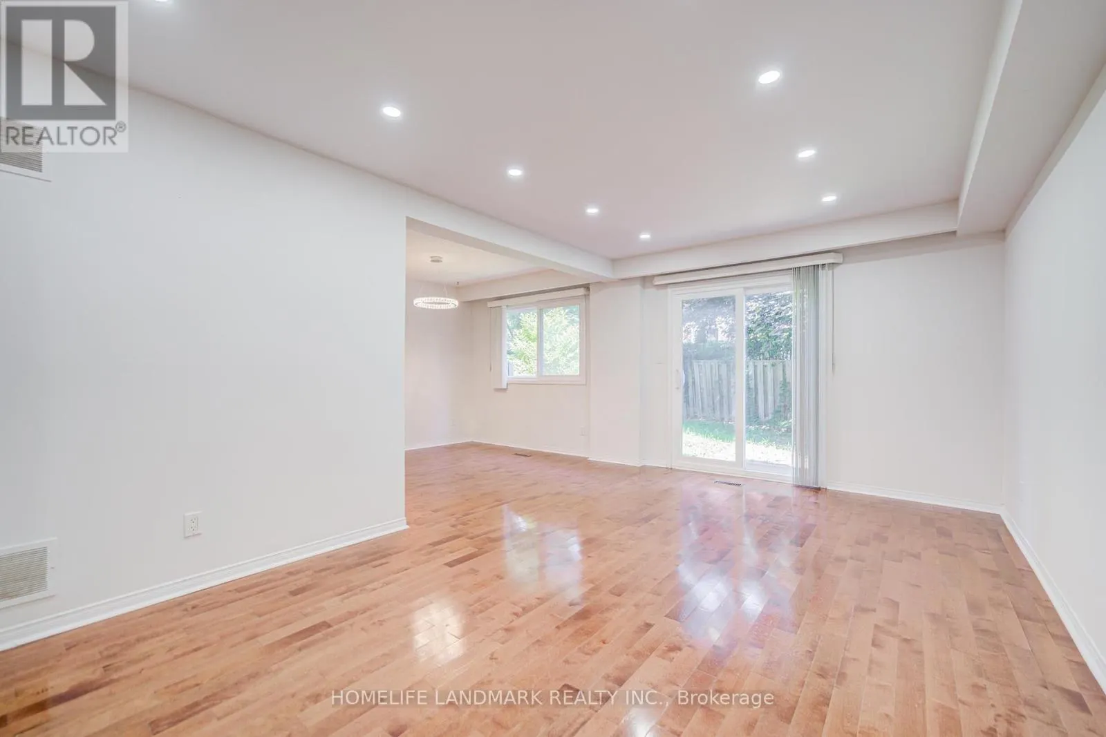 319 HILLSIDE DRIVE
