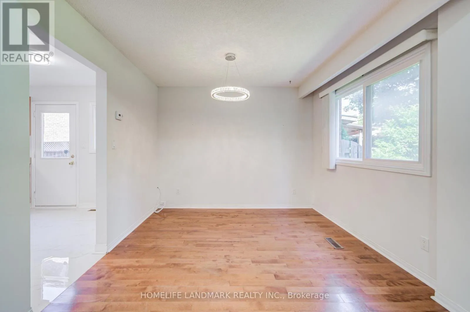 319 HILLSIDE DRIVE