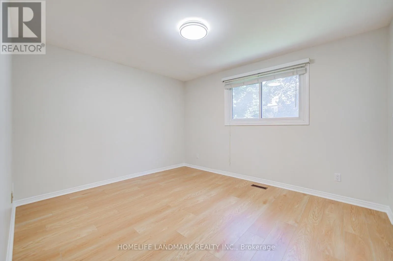 319 HILLSIDE DRIVE