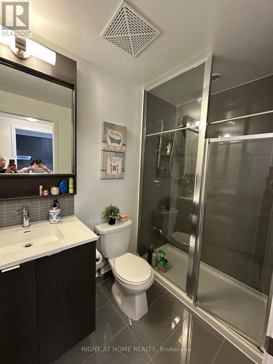 1803 - 2560 EGLINTON AVENUE W