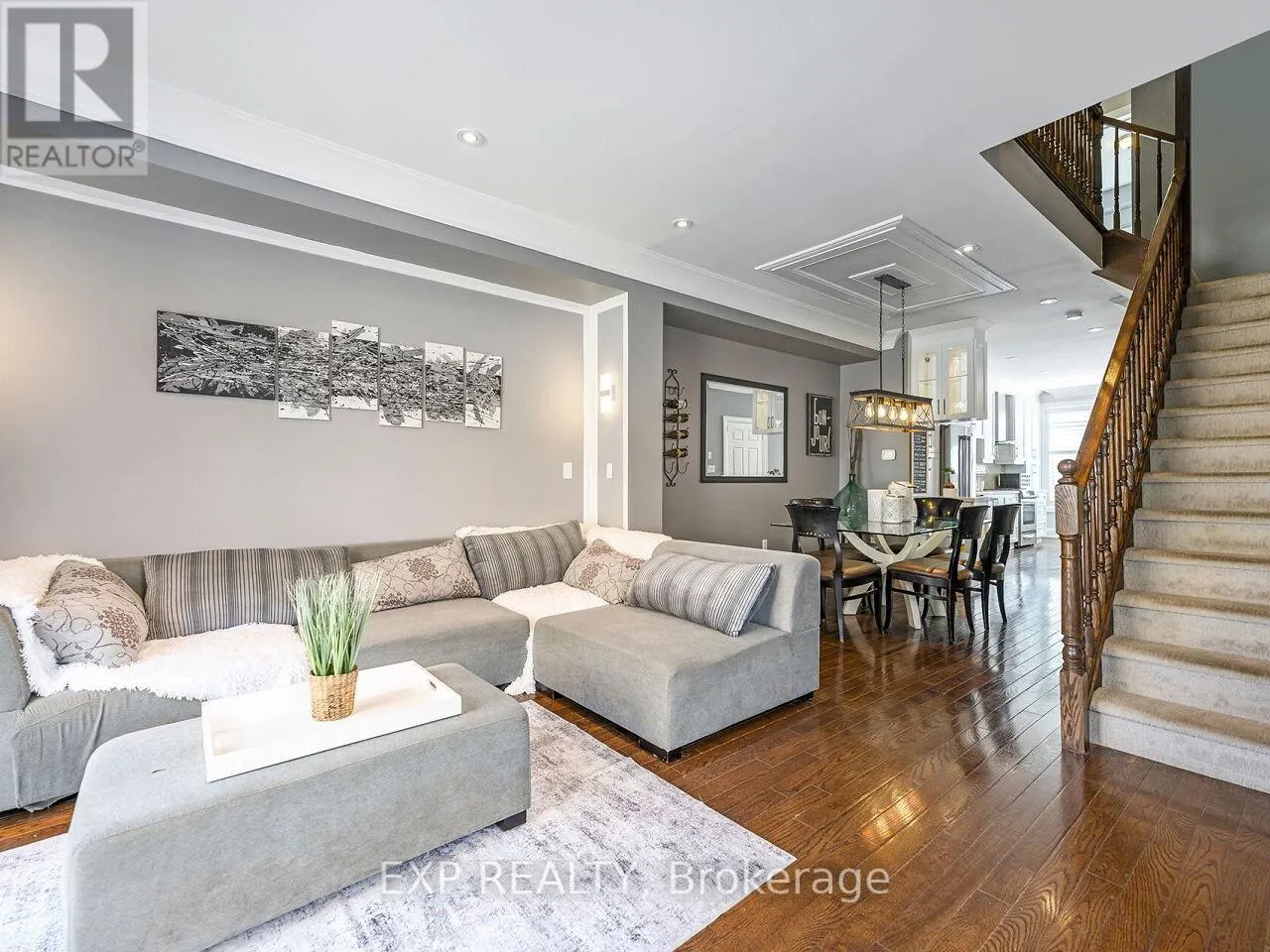 4 - 2351 LAKESHORE ROAD W