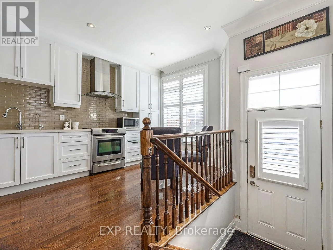 4 - 2351 LAKESHORE ROAD W