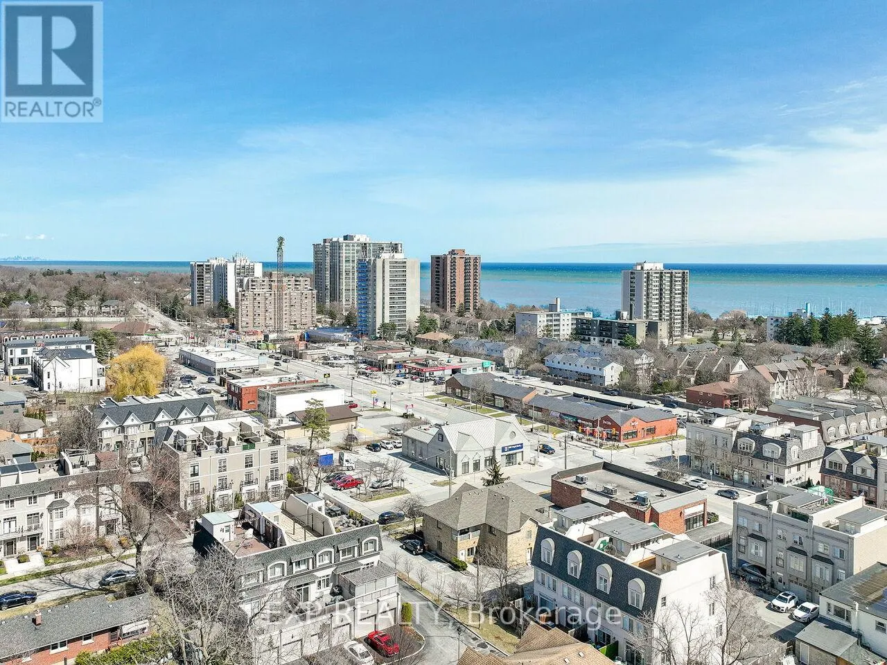 4 - 2351 LAKESHORE ROAD W