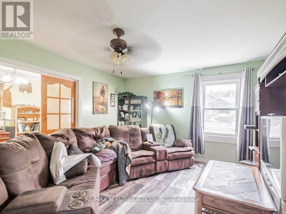 2901 CHARLESTON SIDE ROAD