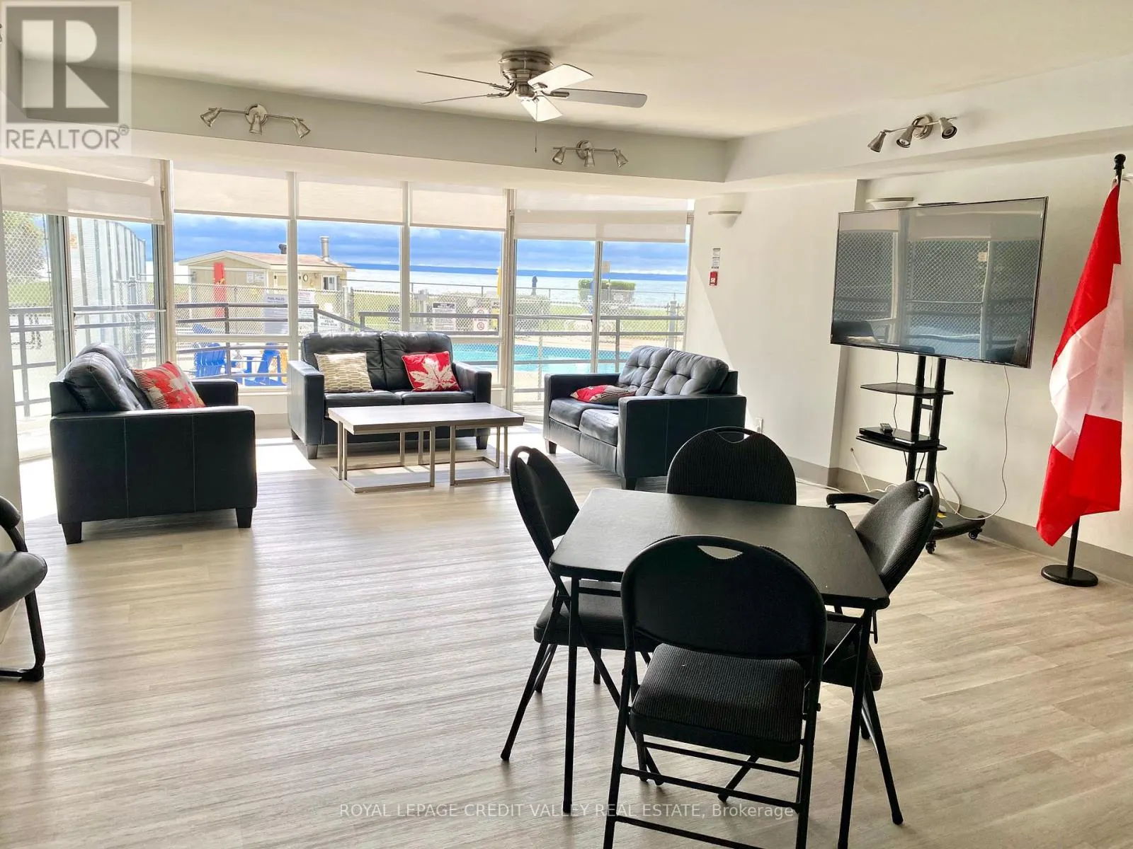 911 - 5280 LAKESHORE ROAD