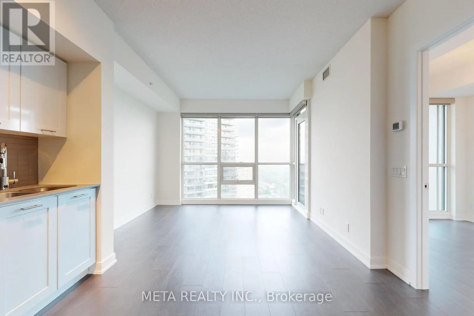 3605 - 2212 LAKE SHORE BOULEVARD W