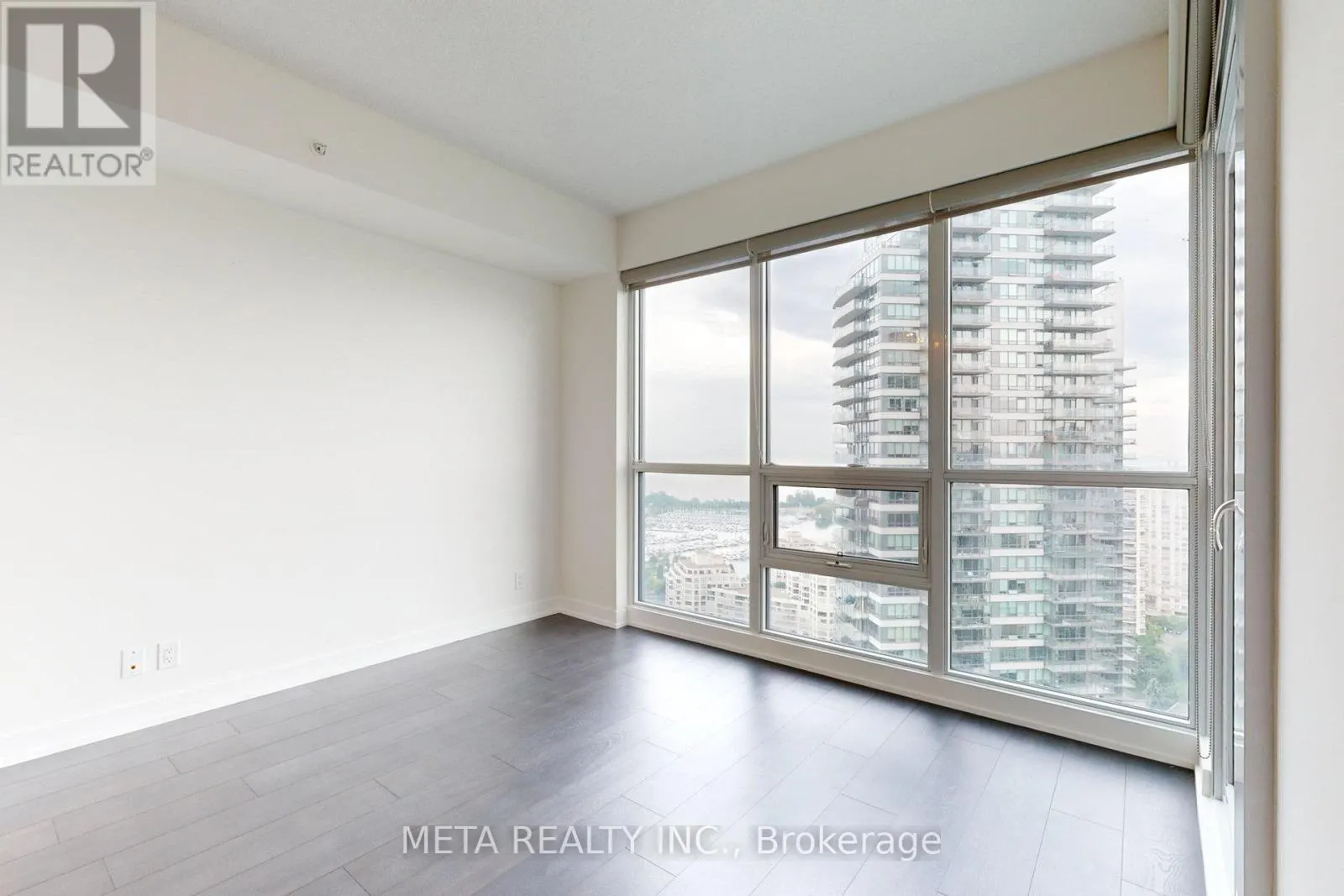 3605 - 2212 LAKE SHORE BOULEVARD W