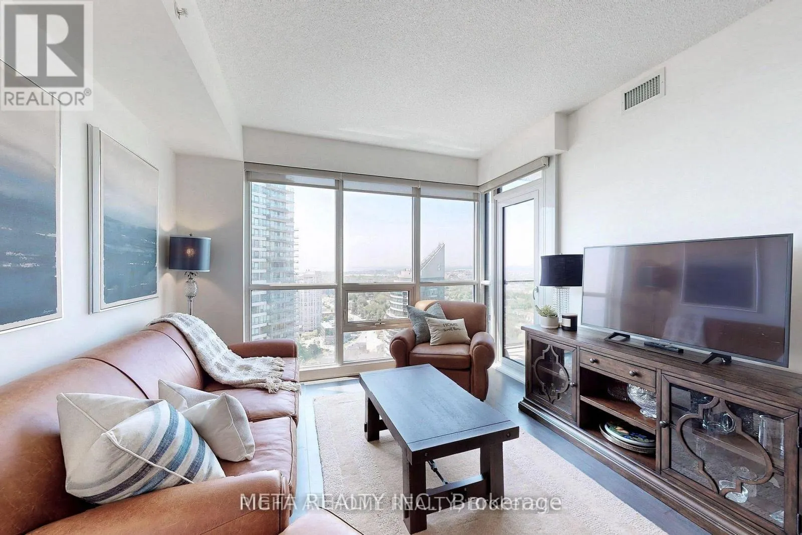 3605 - 2212 LAKE SHORE BOULEVARD W