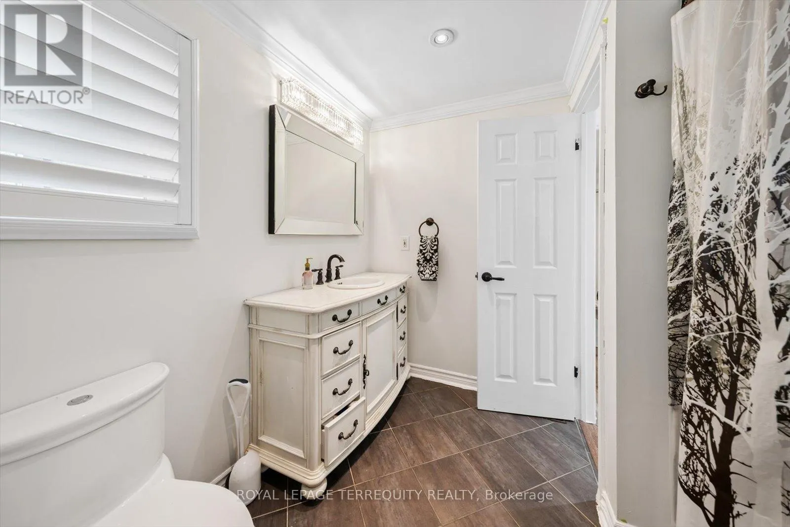 1825 HYDE MILL CRESCENT
