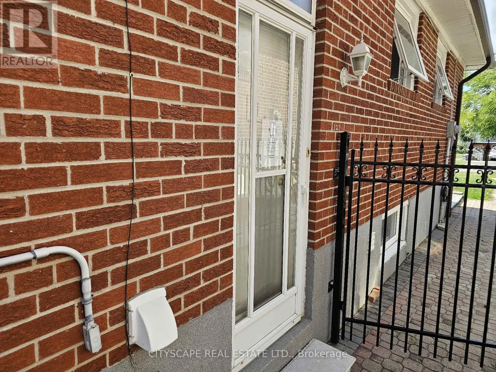 127 MILADY ROAD