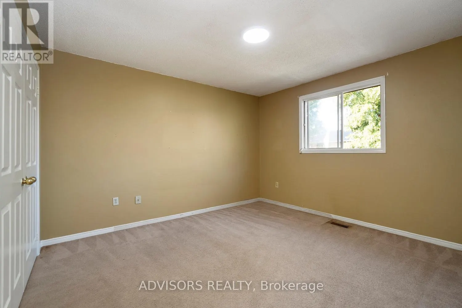 3428 BRISTOL DRIVE