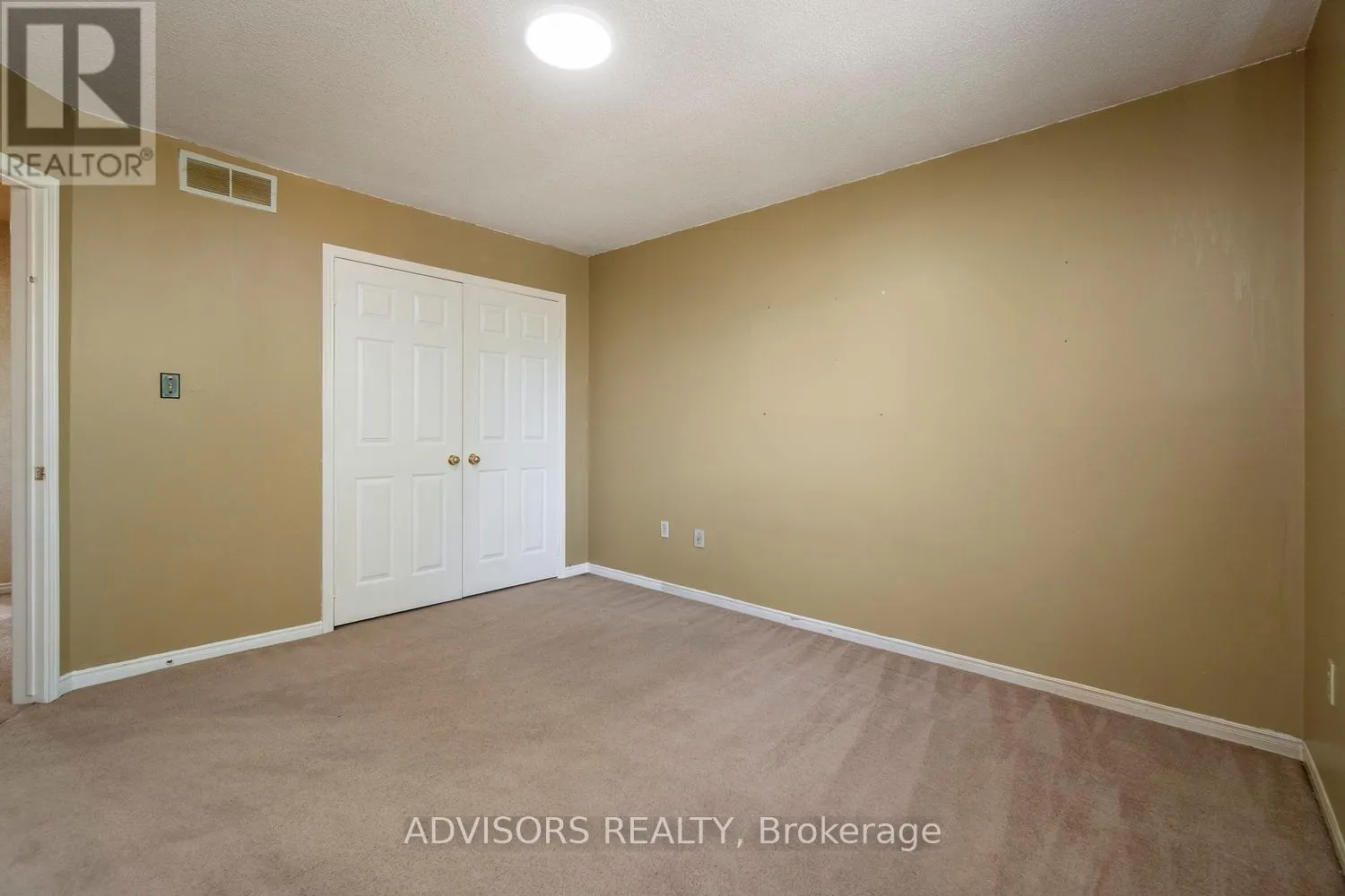 3428 BRISTOL DRIVE