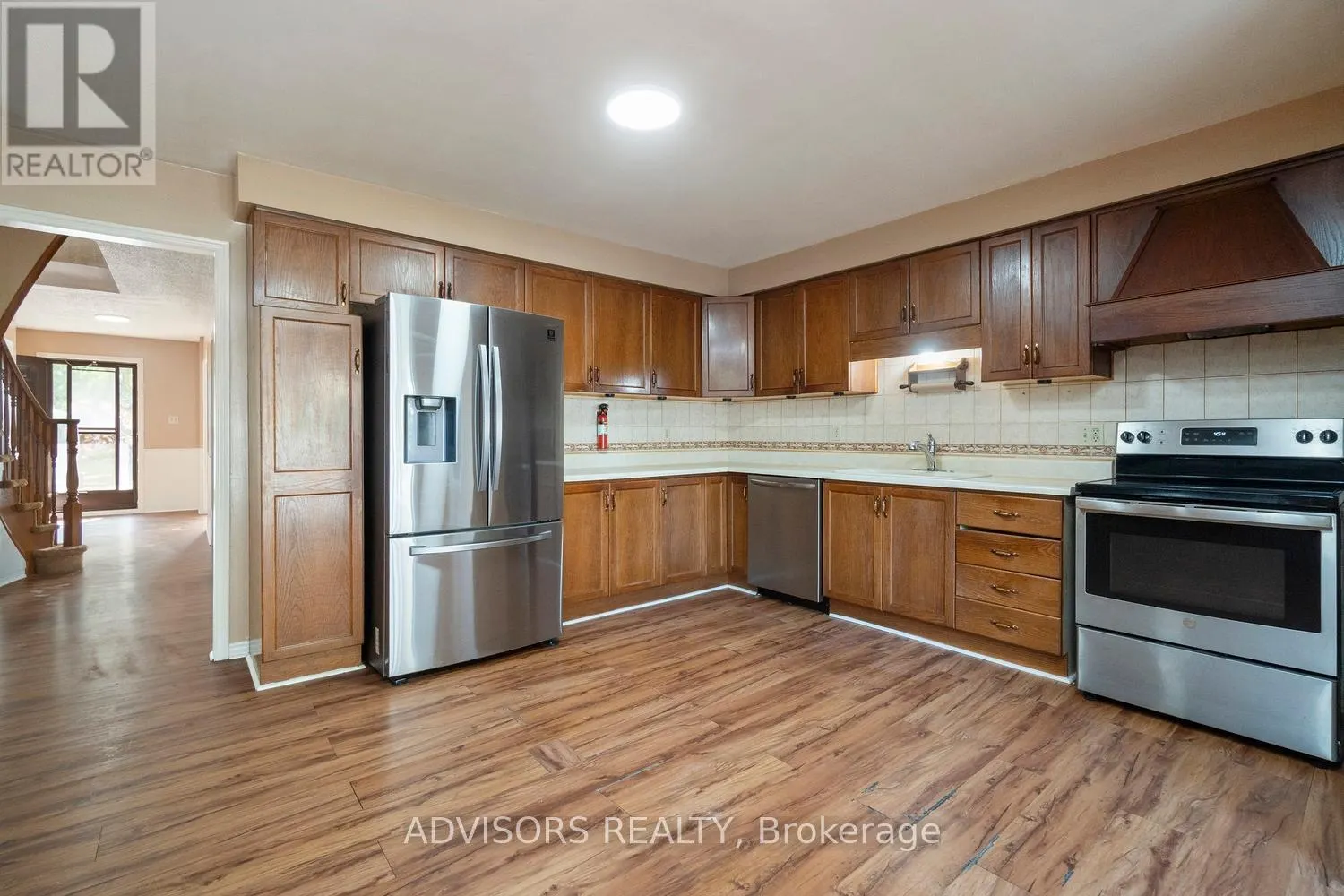 3428 BRISTOL DRIVE
