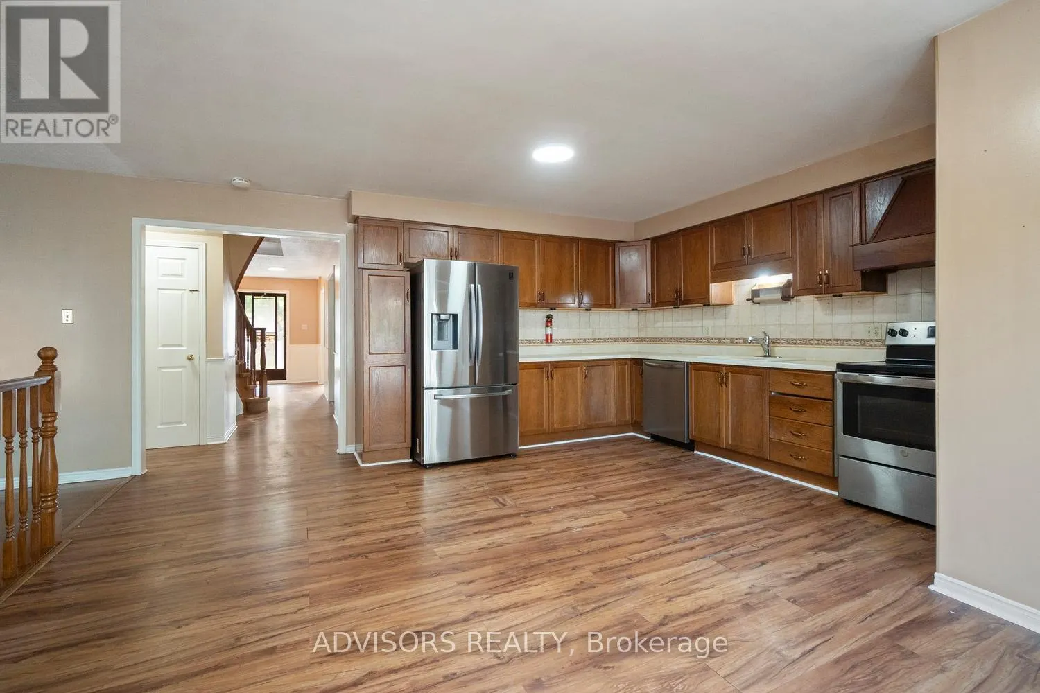 3428 BRISTOL DRIVE