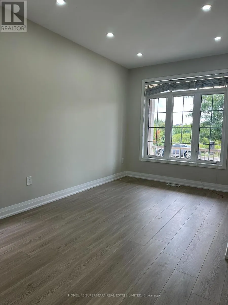 93 RELTON CIRCLE
