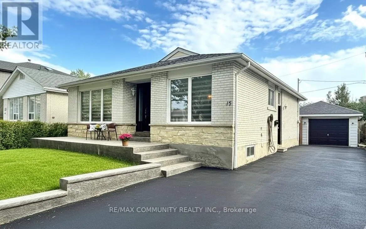 15 STRATHAVON DRIVE