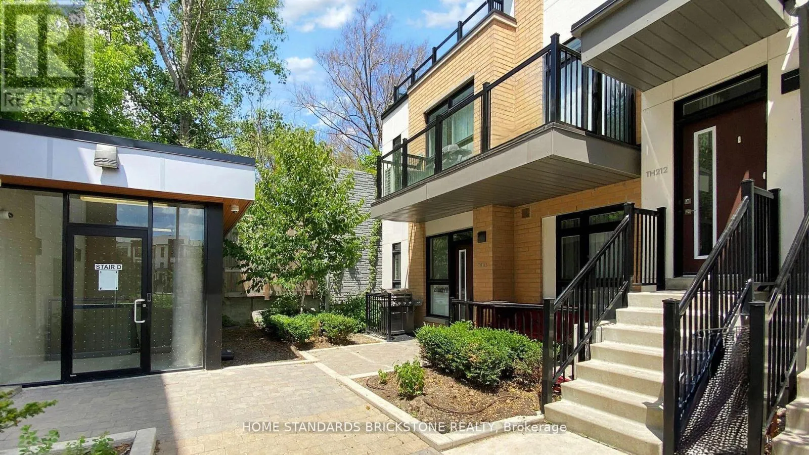 H212 - 90 CANON JACKSON DRIVE