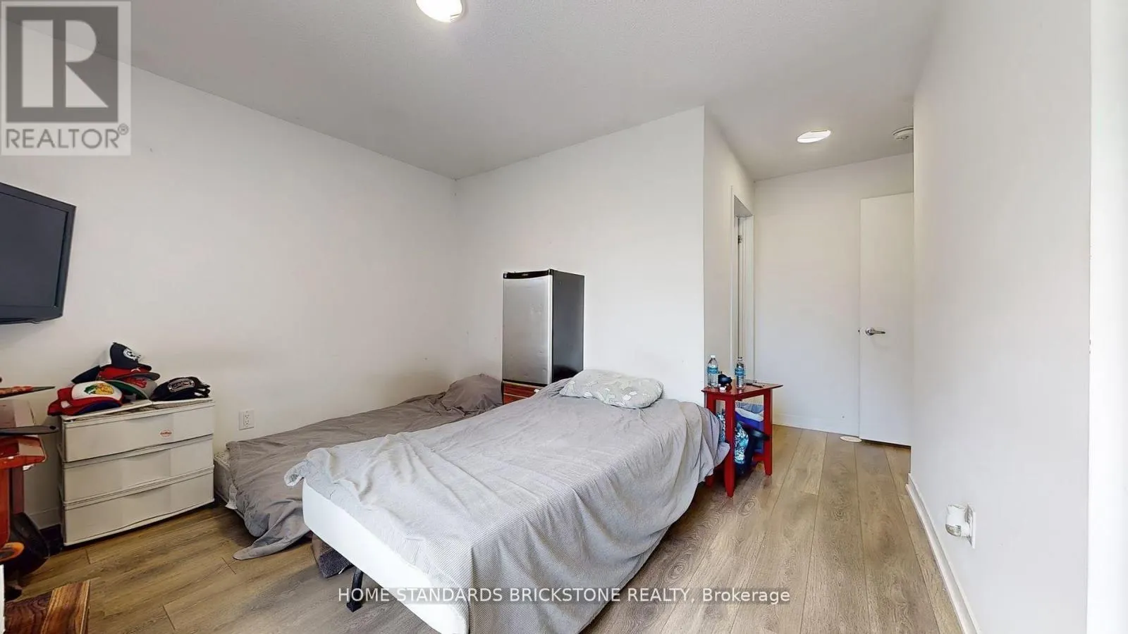 H212 - 90 CANON JACKSON DRIVE